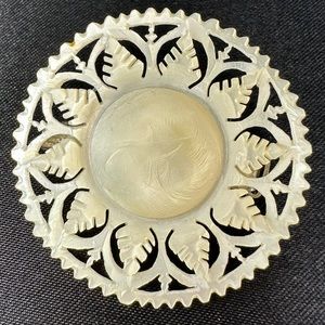 Vintage Carved Mother Of Pearl Pin Intricate Design MOP BROOCH PIN SCARF BAPTISM